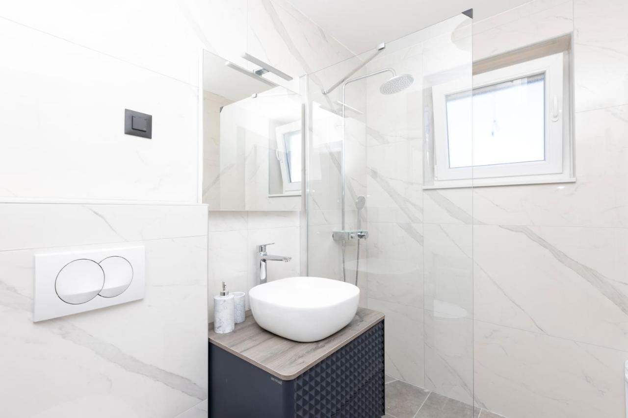 Providenca Accommodation Mali Lošinj Oda fotoğraf