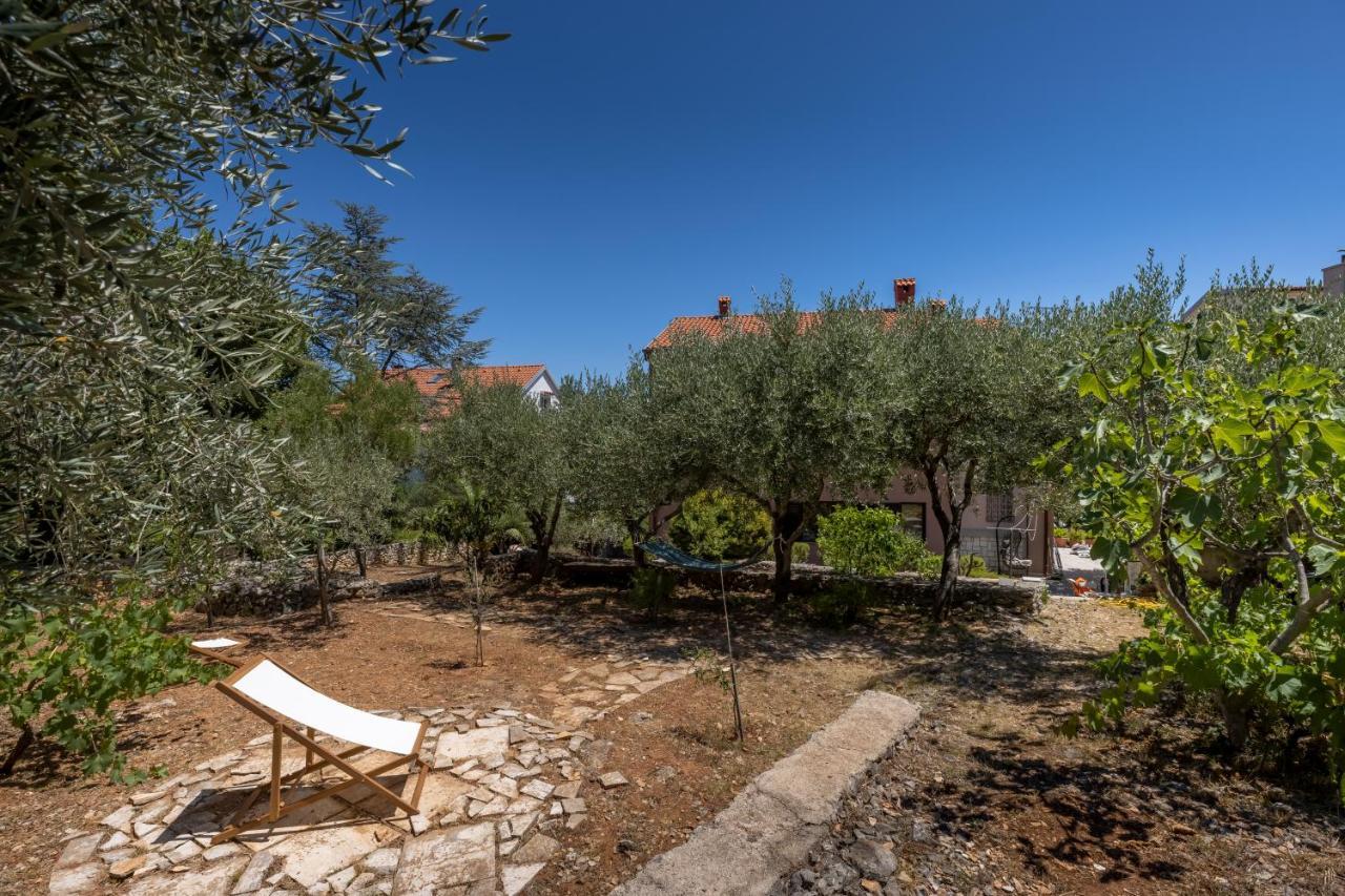 Providenca Accommodation Mali Lošinj Dış mekan fotoğraf