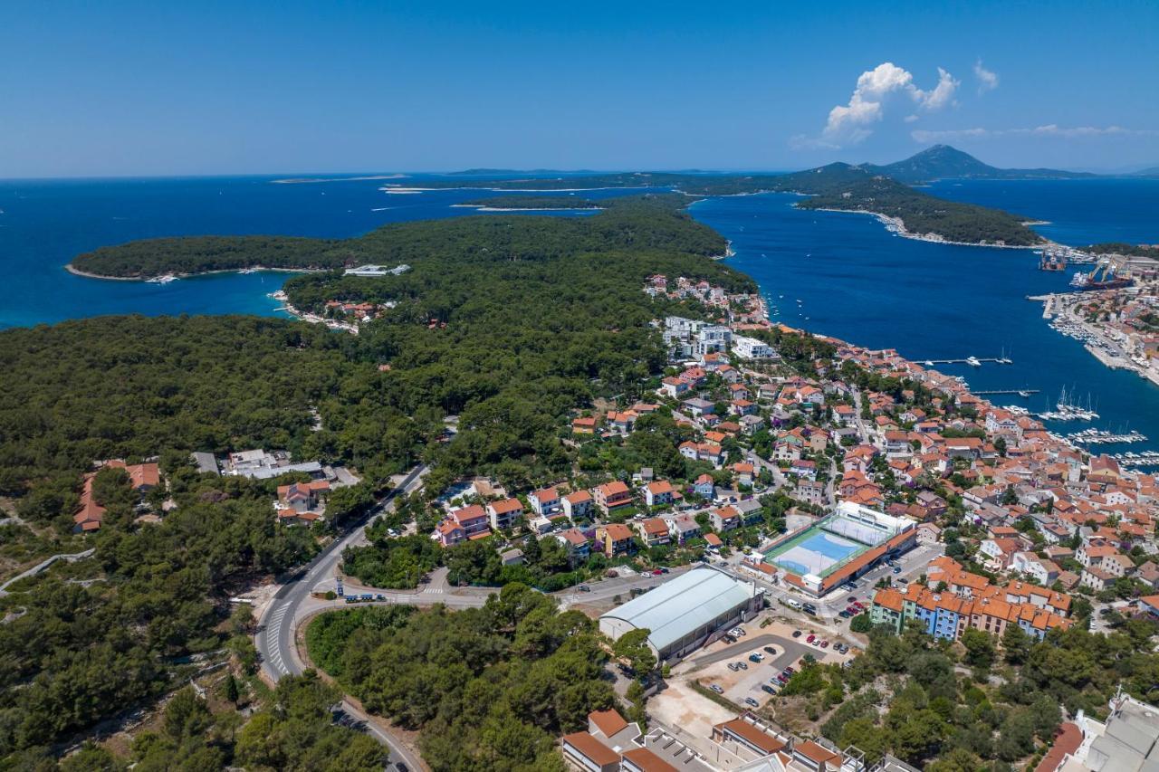 Providenca Accommodation Mali Lošinj Dış mekan fotoğraf